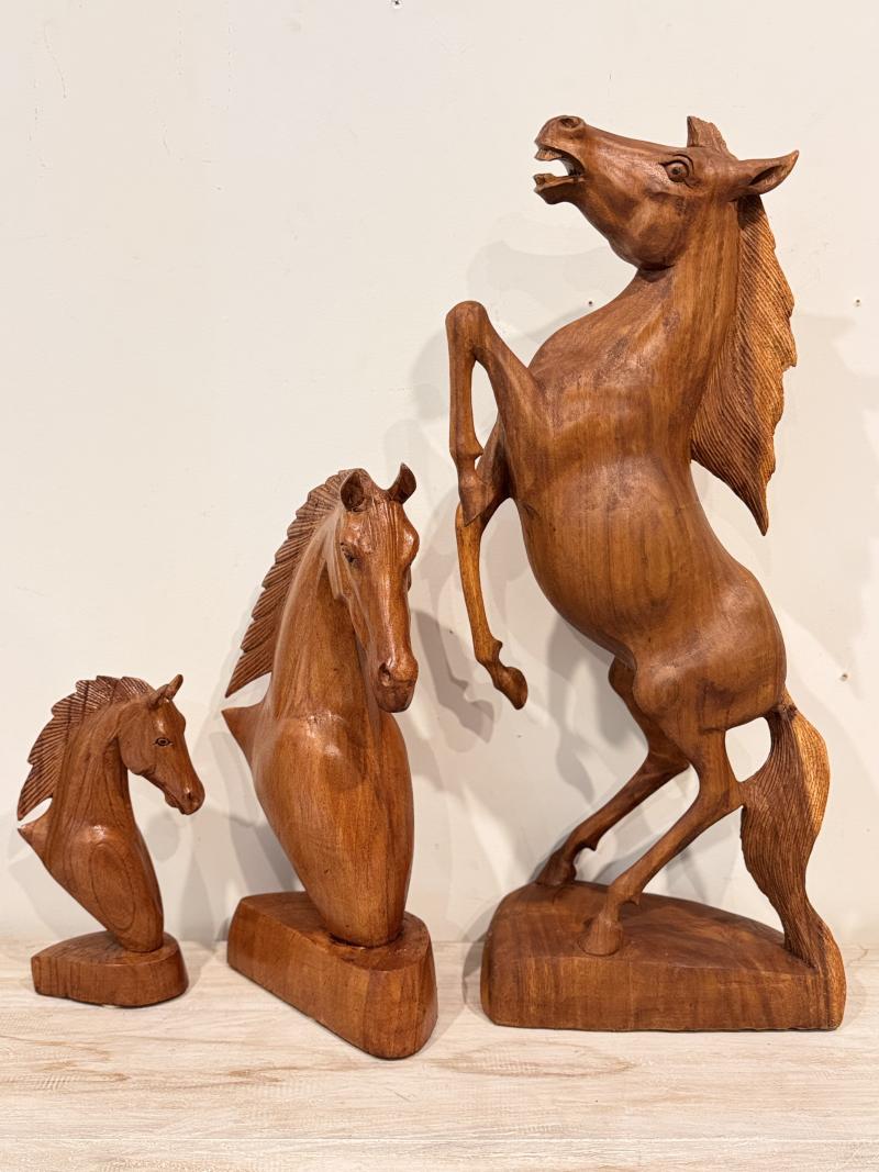 TeakHorse